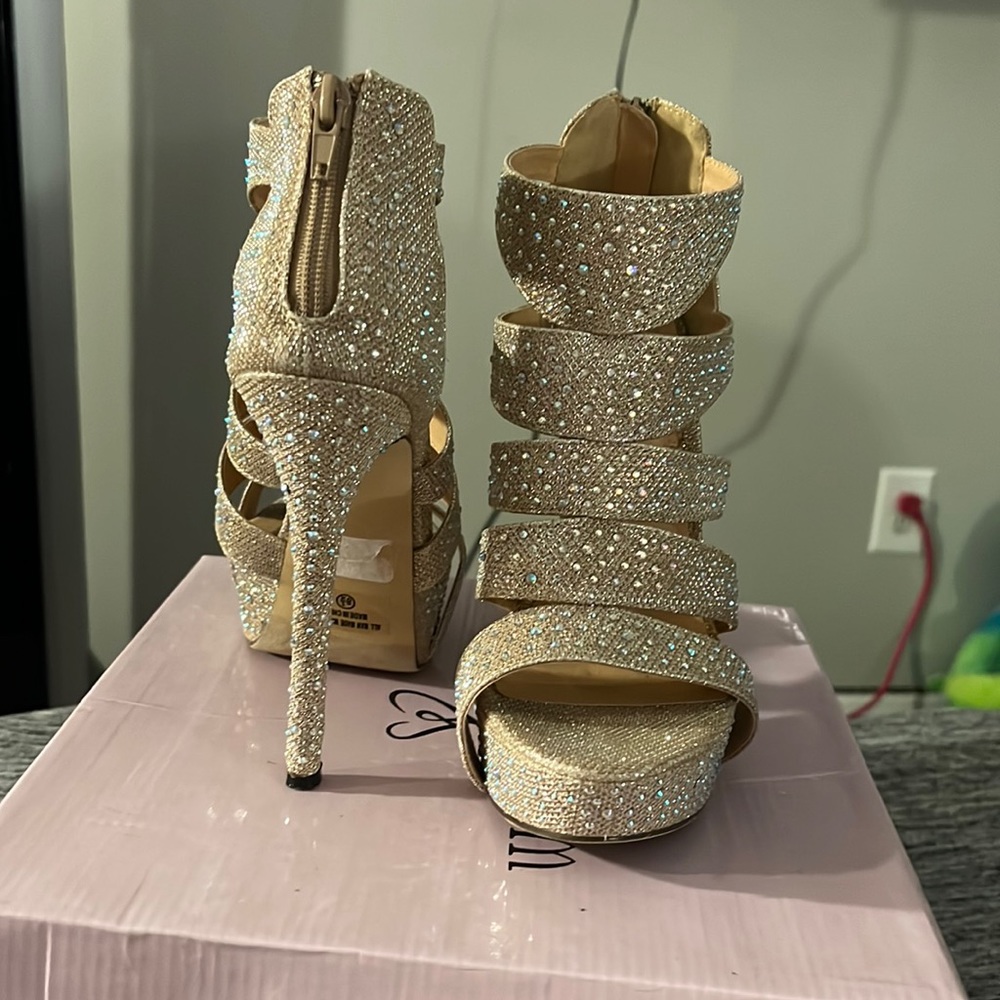 Champagne base color with rhinestone all over great for prom
